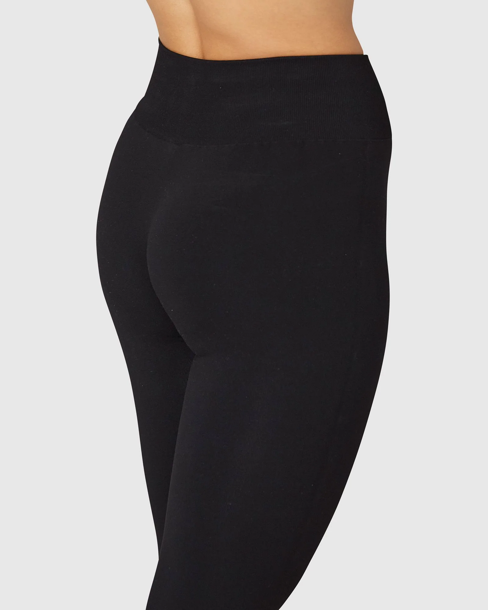 Elda Capri Leggings - Image 3